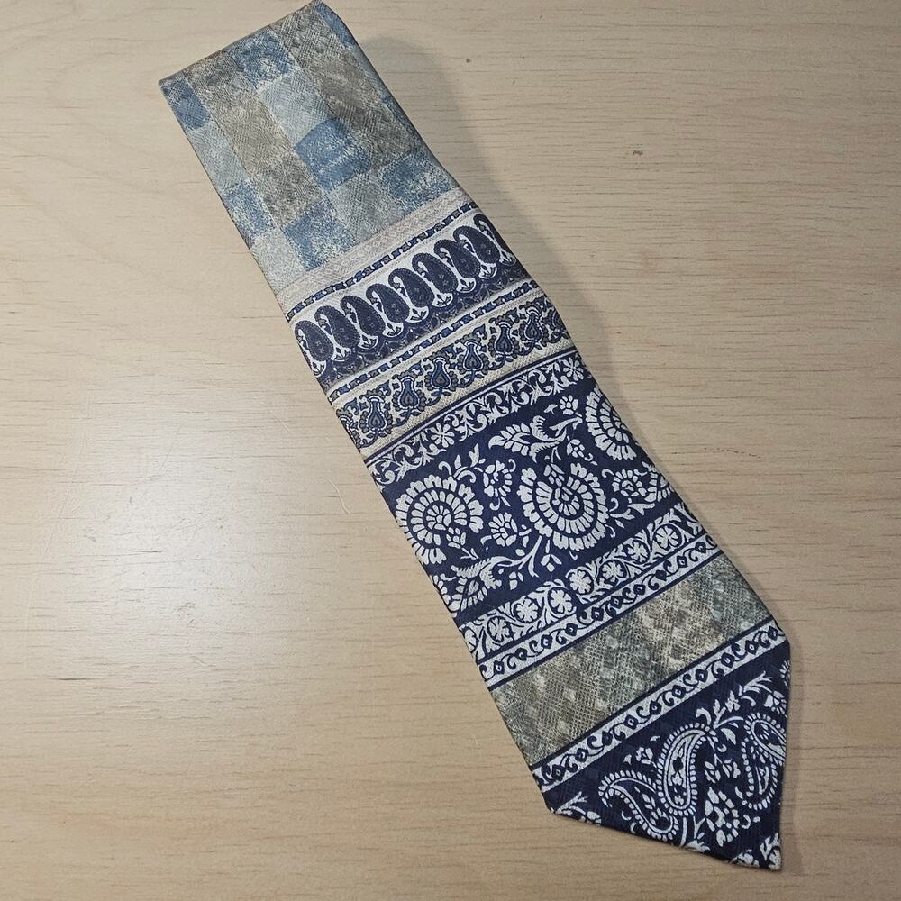 Vintage Bruno Piattelli Roma Mens Silk Tie Blue Patchwork Paisley Floral Italy
